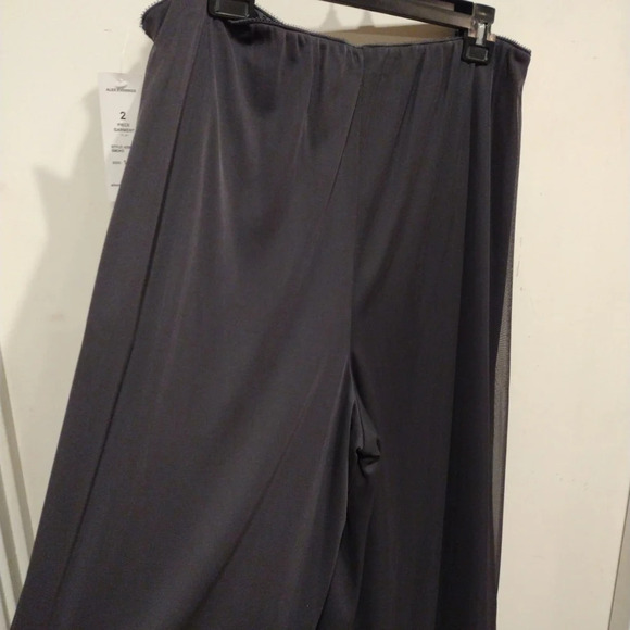 NWT Alex Evenings Women's Gray Chiffon Wide Leg Pull-on Pants Sz 16W-Formal - Picture 5 of 6
